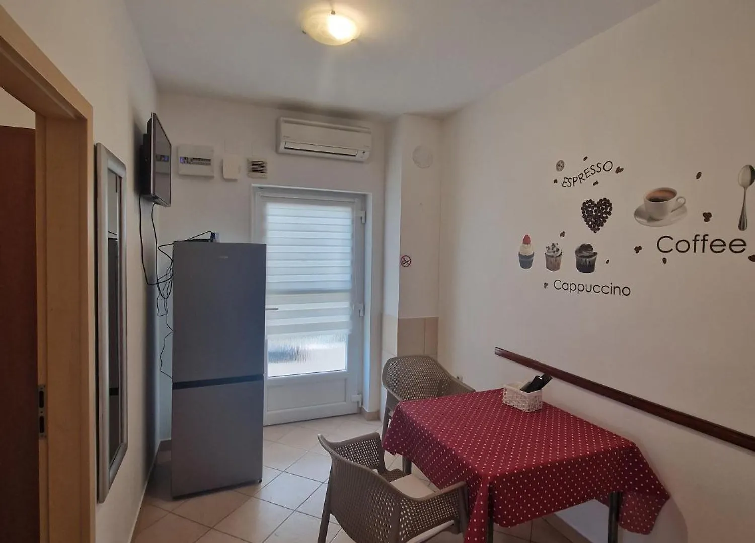 Apartments Saric Split