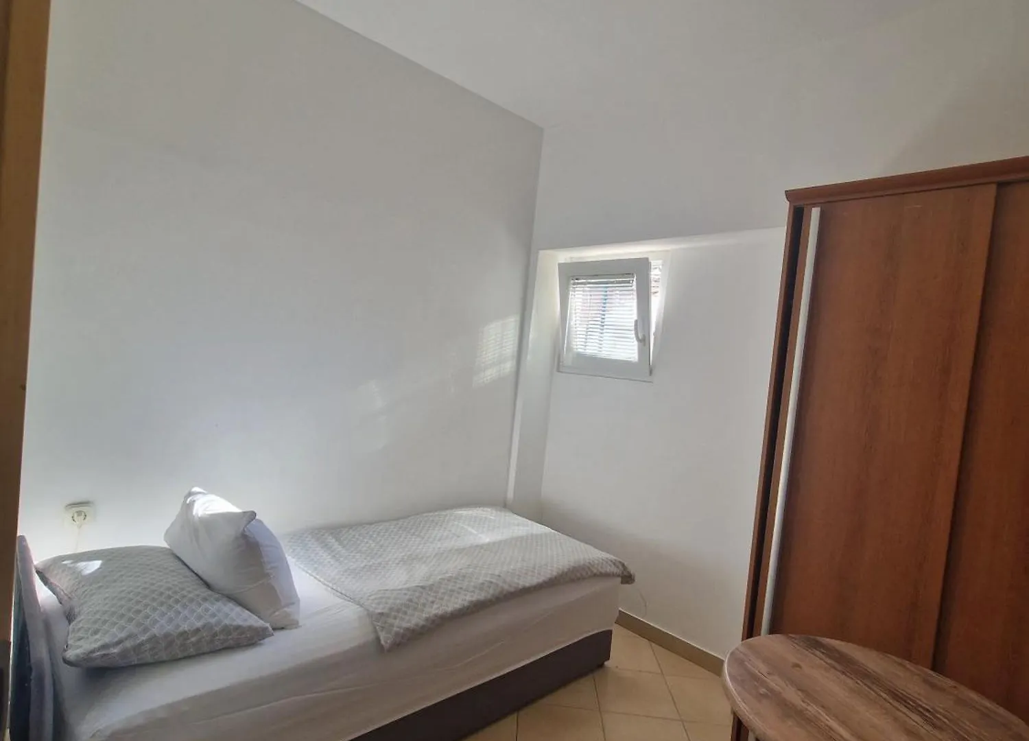 Apartments Saric Split